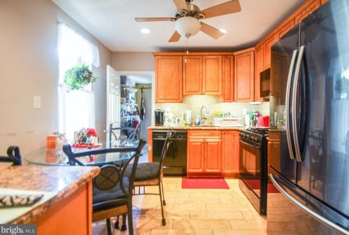 7132 Bryan St, Philadelphia PA 19119-1635 exterior