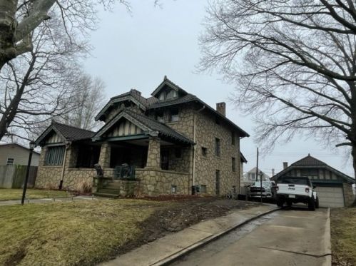 101 Hornaday Rd, Pittsburgh, PA 15210-4219