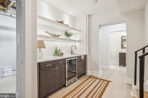 106 Geneva Ave, Silver Spring MD  20910-5105 exterior