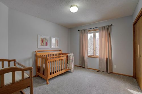 4585 Clf Rdg Ct, Saint Paul MN 55123-1852 exterior