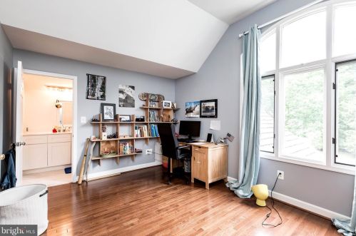 9820 Avenel Farm Dr, Rockville MD 20854-5410 exterior