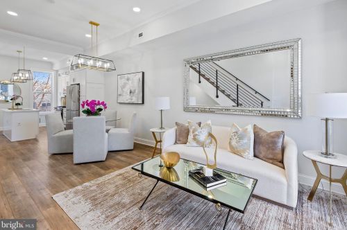 1551 4th St, Washington DC  20001-1905 exterior