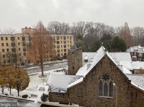 2829 Connecticut Ave, Washington DC  20008-1557 exterior