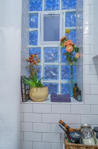 2744 Bosworth Ave, Chicago IL  60614-1110 exterior