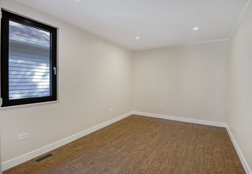 4106 Austin Ave, Chicago IL 60634-1617 exterior