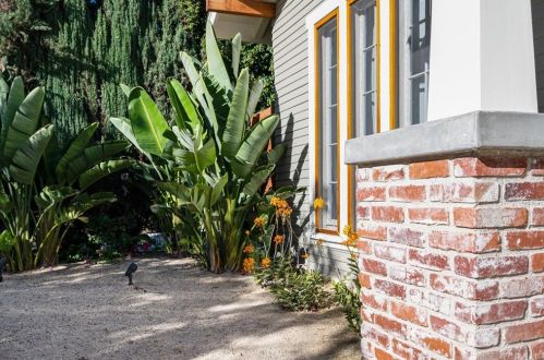 448 Madrona Ave, Brea CA 92821-5339 exterior