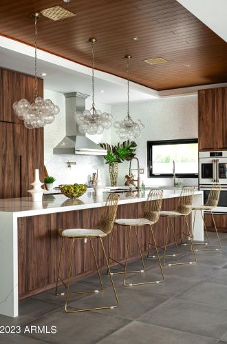 5812 44th Pl, Phoenix AZ  85040-4056 exterior