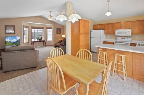 308 19th Ave, Sartell MN 56377-1679 exterior