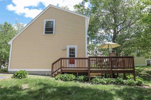 7 Whittaker Cir, Concord NH 03303-1589 exterior