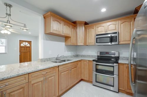 7115 Bonito St, Tampa FL  33617-8405 exterior