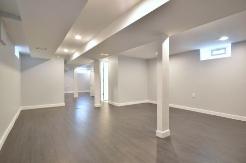 9640 Wallace St, Chicago IL 60628-1217 exterior