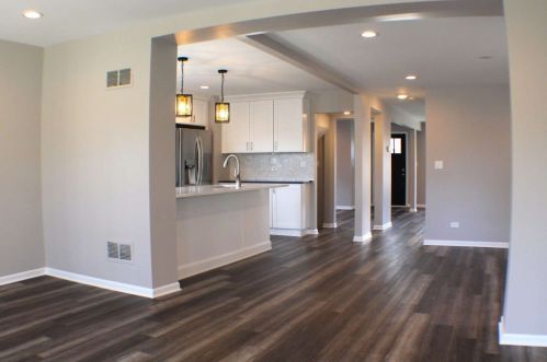 1711 73rd Ave, Chicago IL  60707-4208 exterior