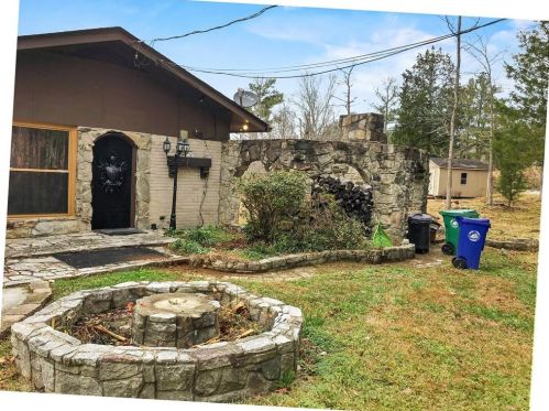 6514 Rockland Rd, Lithonia GA 30038-3438 exterior