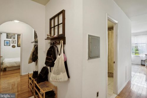 317 16 St, Philadelphia PA 19132-4418 exterior