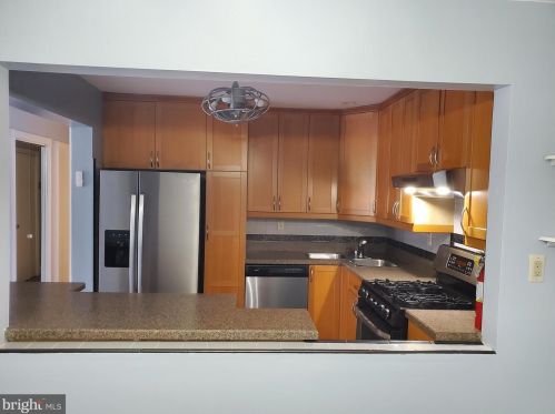 48 Lehavre Ct, Trenton NJ  08619-4723 exterior