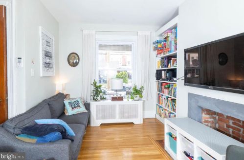 5533 Catharine St, Philadelphia PA 19143-2512 exterior