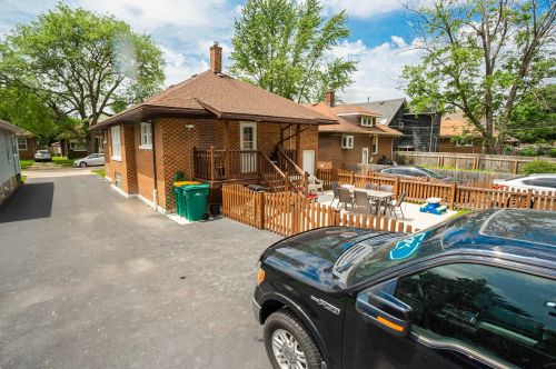 1018 Pr Ave, Joliet IL 60435-6022 exterior