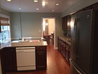 2906 Morley Rd, Cleveland OH  44122-2858 exterior