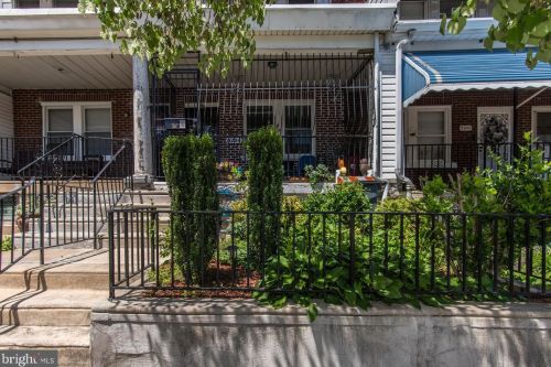 5204 Marshall St, Philadelphia, PA 19120-3135