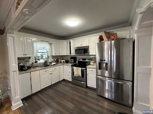 156 Oak St, Paterson NJ  07501-3121 exterior