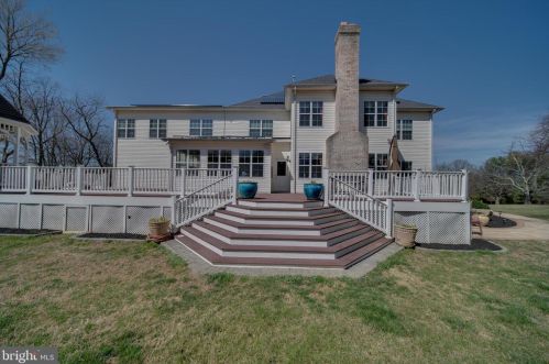 15529 Holly Grove Rd, Silver Spring MD 20905-3815 exterior