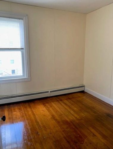 167 Transit St, Providence RI 02906-1023 exterior