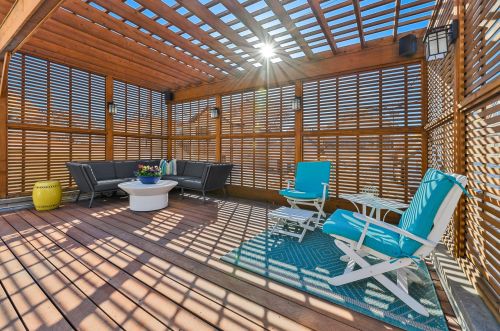 2219 Shakespeare Ave, Chicago IL 60647-3316 exterior