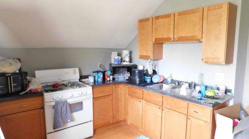 3812 Mount Vernon Ave, Milwaukee, WI 53208-3721