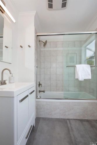 263 Cardinal Rd, Mill Valley CA 94941-3617 exterior