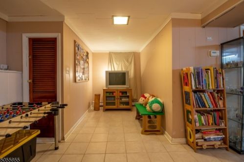 30 Maitland Ave, Paterson NJ 07506-2646 exterior