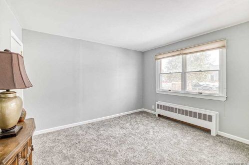 20 20 St, Huntington Station NY exterior