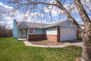 11023 Essen Ct, Indianapolis IN  46235-9348 exterior