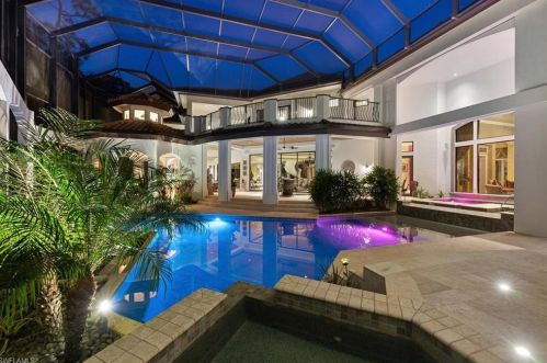 4453 Brynwood Dr, Naples FL 34119-8413 exterior