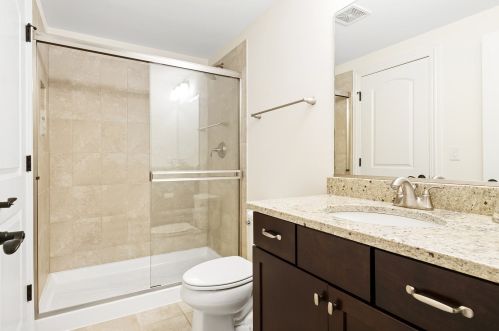 256 Elmhurst Ave, Elmhurst IL 60126-2961 exterior