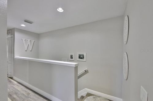 6615 Shining Sun Ct, Tampa FL 33634-1251 exterior