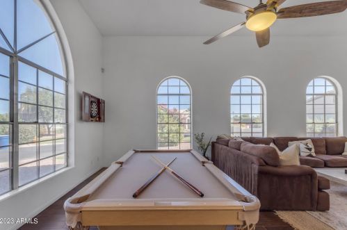 5773 Shannon St, Chandler AZ 85226-1859 exterior