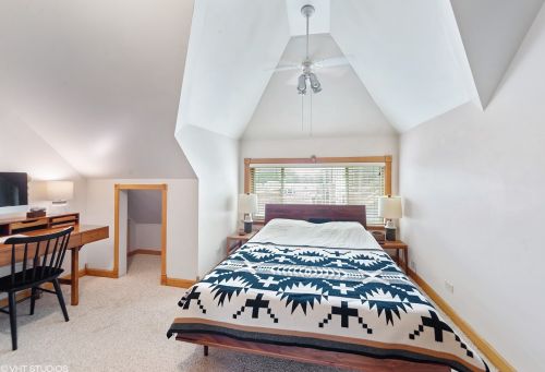 4018 Hamlin Ave, Chicago IL 60655-4013 exterior