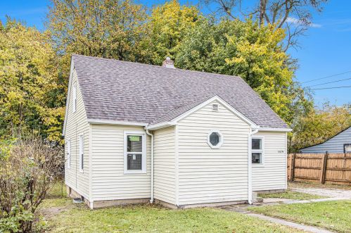 5579 Comstock Ave, Kalamazoo, MI 49048-3470