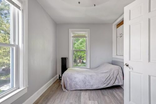 3427 61 St, Chicago IL 60629-3605 exterior