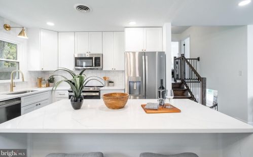 8705 Old Mount Vernon Rd, Alexandria VA  22309-2013 exterior