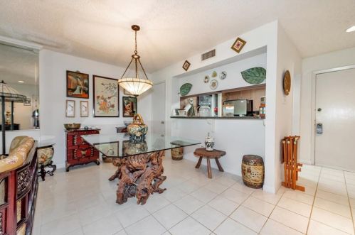 15 April Hl, Montgomery TX 77356-5923 exterior