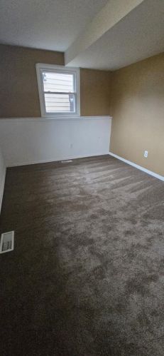 5467 Greenboro Dr, Grand Rapids MI 49508-6044 exterior