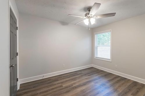 2061 Marbut Forest Dr, Lithonia GA  30058-7827 exterior