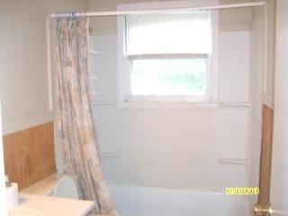 620 Belcrest Ave, Springfield MO  65802-2615 exterior