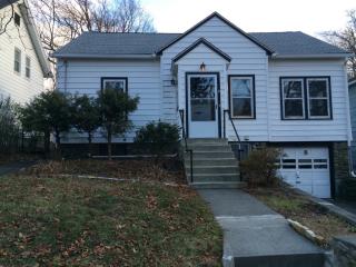 8 City View St, Worcester MA  01610-3003 exterior