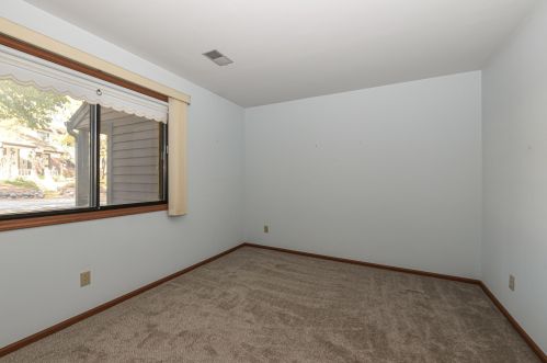 4244 Ridgewood Ln, Milwaukee WI 53221-1094 exterior