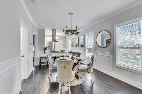 245 13 Ave, Broadview IL 60153-1407 exterior