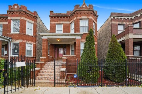 3434 Potomac Ave, Chicago, IL 60651-2329