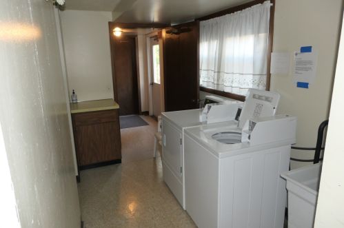 999 Euclid Ave, Elmhurst IL  60126-5141 exterior