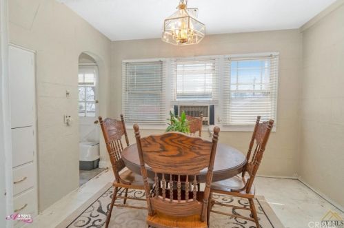 2400 Pacific Dr, Bakersfield CA 93306-4158 exterior